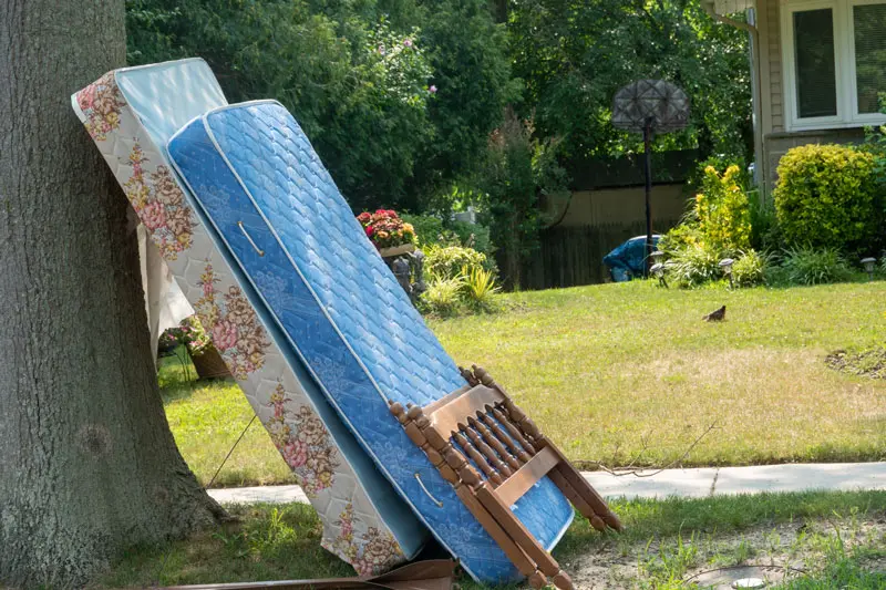 Mattress removal and disposal in Bellevue, WA