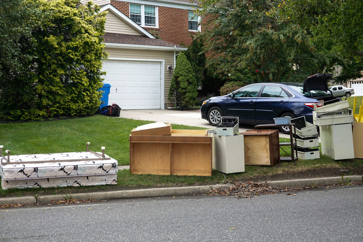 Moving related junk removal in Bellevue, WA